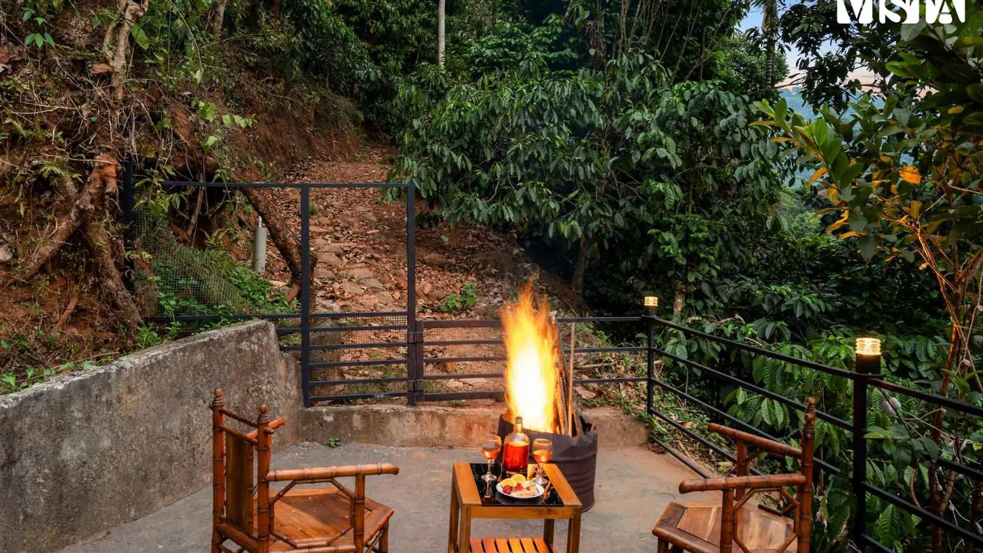 The Black Bean Cottage 4Bhk With Breakfast & View At Wayanad Indien